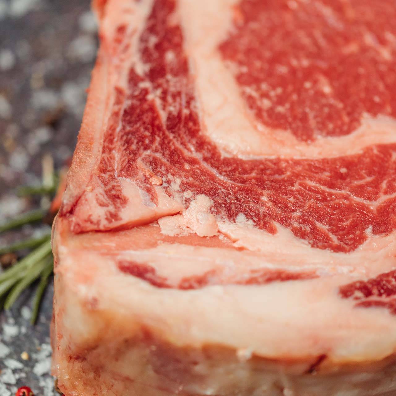Bone-In Ribeye / Prime Rib | Bayreuther Land Weiderind – Bild 4