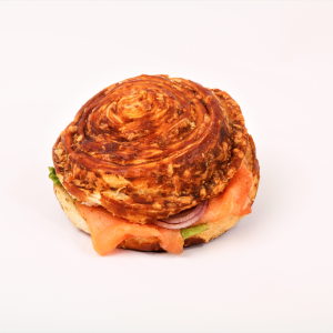 Laugenschnecke Lachs