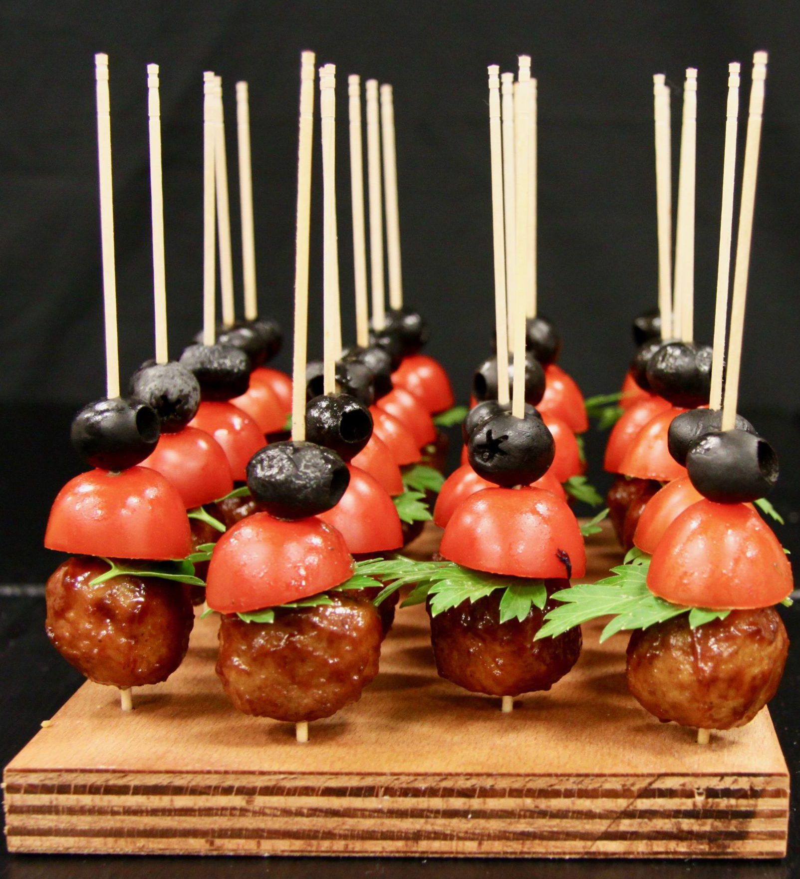 Meatballs-Spieße 24 Stück