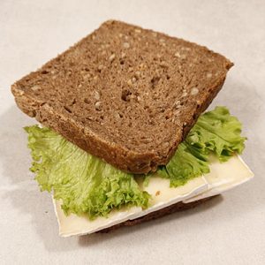 Roggen- Dinkeltoast Brie